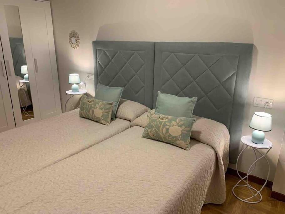 Apartamento Oviedo Parque Del Oeste 外观 照片