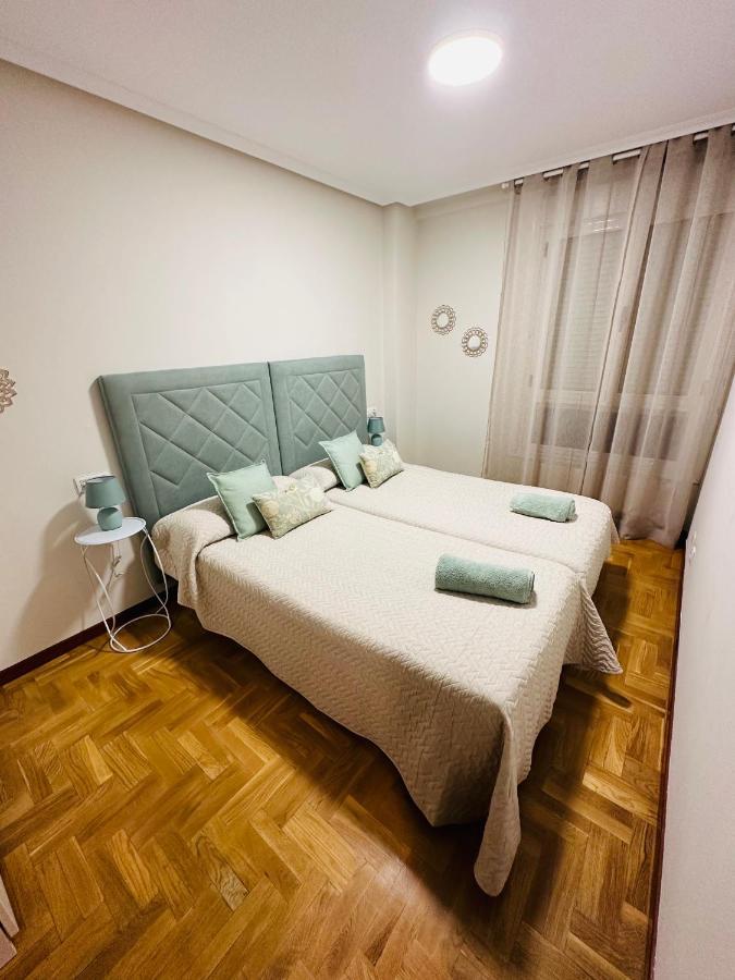 Apartamento Oviedo Parque Del Oeste 外观 照片