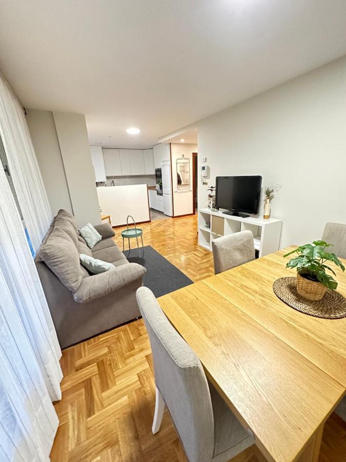 Apartamento Oviedo Parque Del Oeste 外观 照片